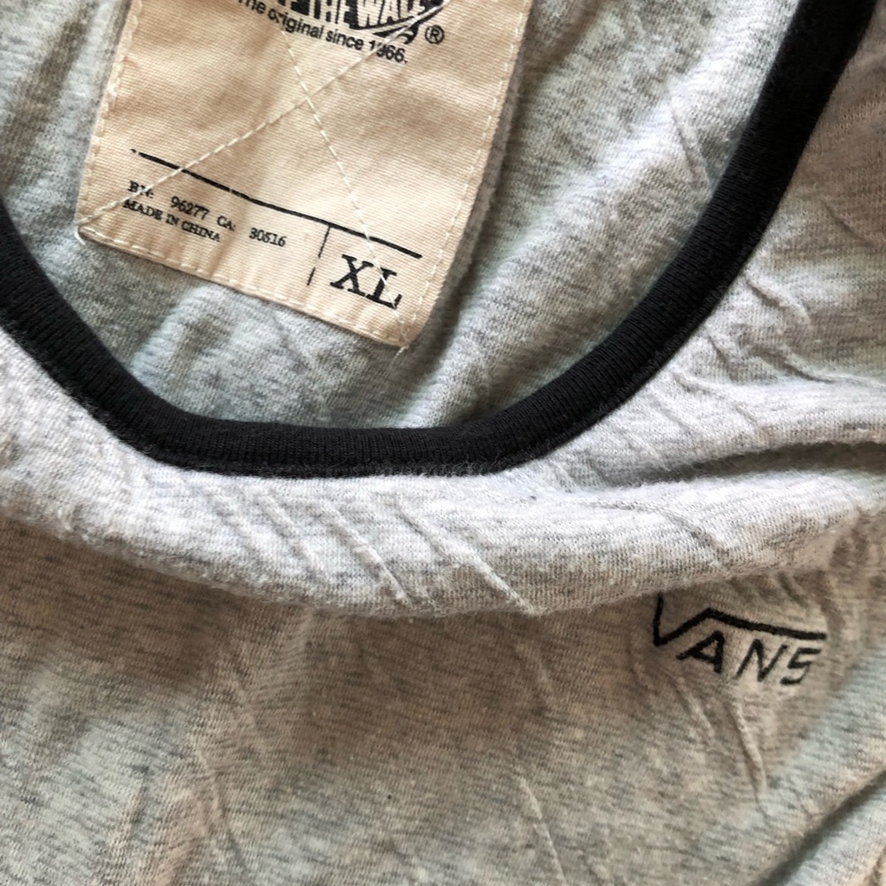 Vans tank - Picture 2 of 2
